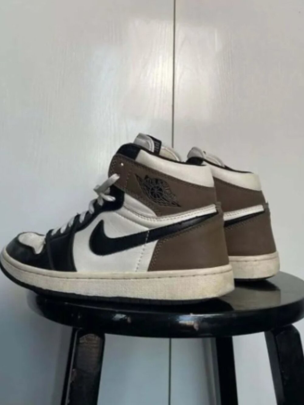 Air Jordan 1 Retro High OG 'Dark Mocha' US7